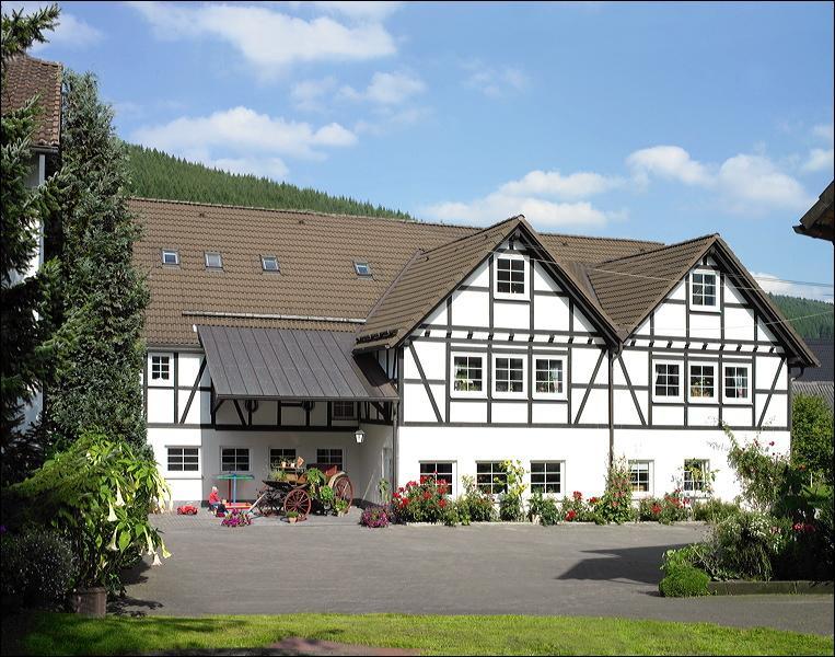 Hotel Klaukenhof Lennestadt Exteriér fotografie